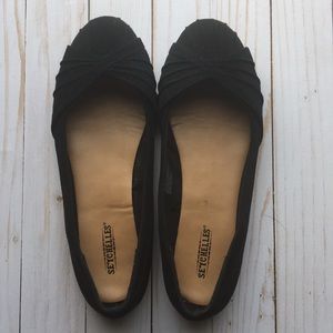 Seychelles black flats